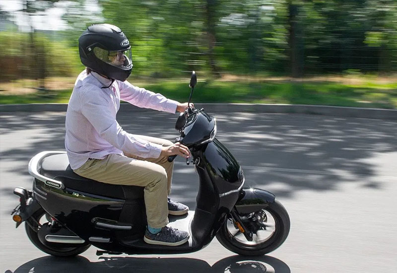 Moped sürənlərin NƏZƏRİNƏ: Dövlət rüsumları müəyyənləşdi