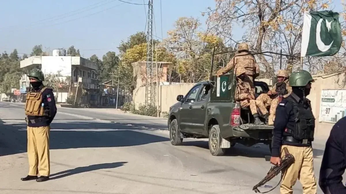 Pakistanda terror aktı nəticəsində 15 nəfər həlak olub