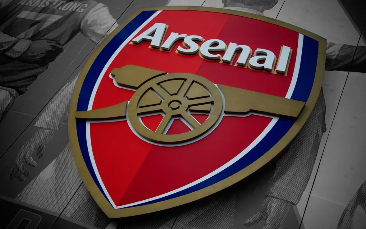 Arsenal Benfikadan futbolçu alacaq