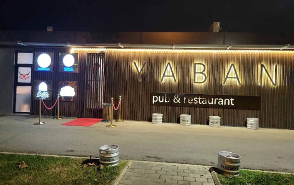 “Yaban pub”ın qarşısında dava salanlar - Həbs edildi