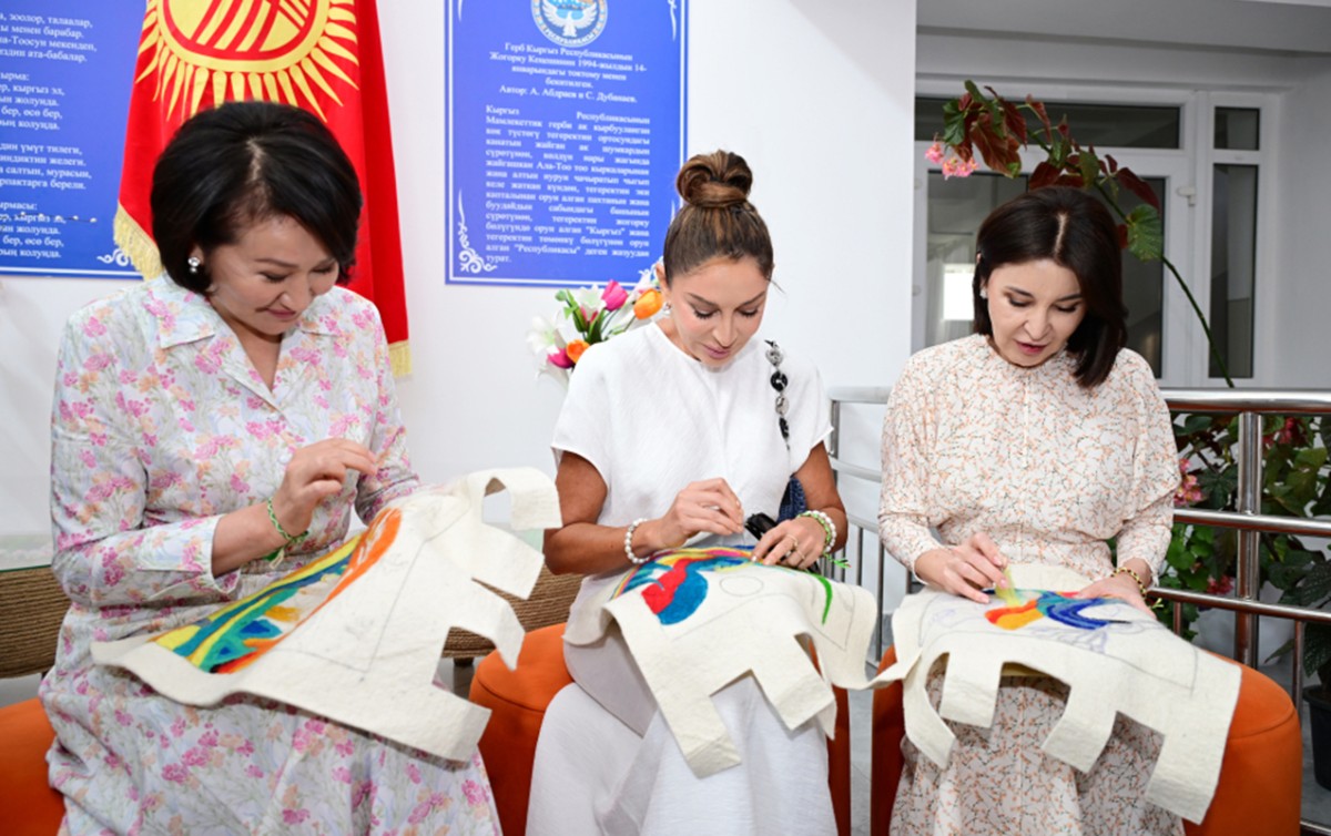 Mehriban Əliyeva Qırğızıstanda sağlamlıq və reabilitasiya mərkəzində - Fotolar