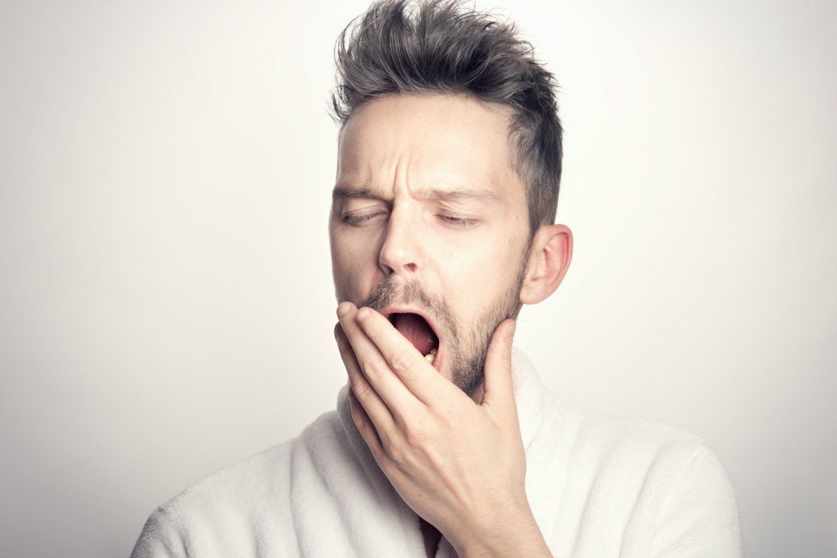 Çətin yuxuya gedənlərdə insult riski çox artır – Diqqət
