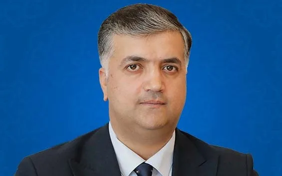 Hasil Abbasov iki şöbə müdirini işdən çıxardı