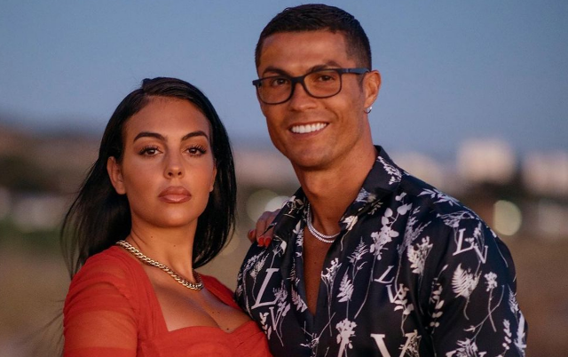 Ronaldo toyuna bu ulduzları dəvət etdi