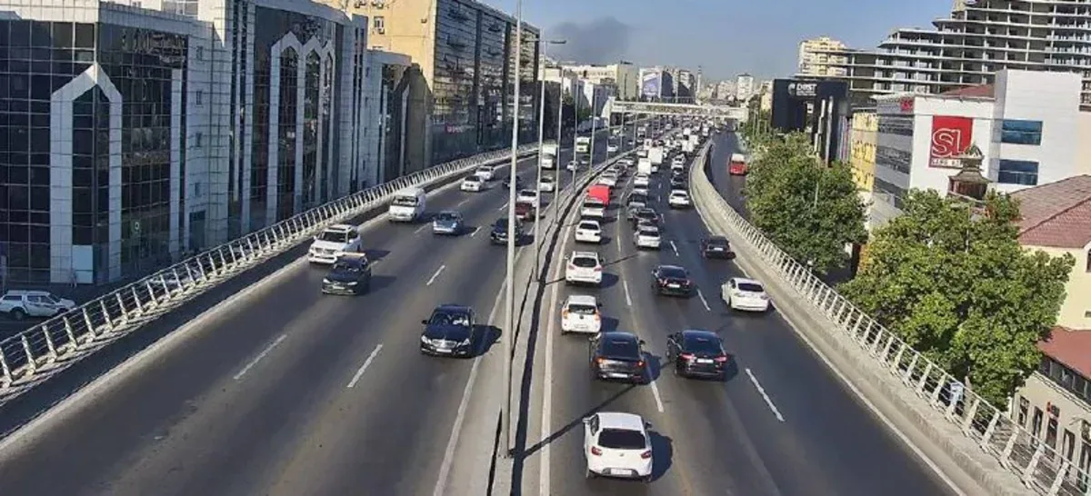 5 yolda sıxlıq var - SİYAHI