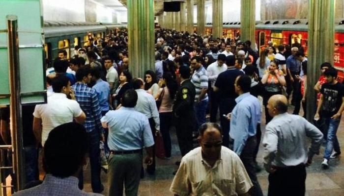 Metro istifadəçilərinə şad xəbər - Sıxlıq azalacaq