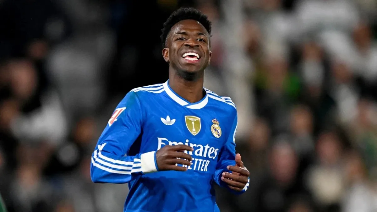 Vinicius Junior daha 6 il “Real Madrid”də oynayacaq