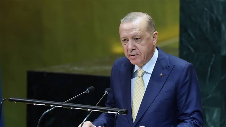 Türkiyə Ukraynaya yeni səfir təyin edib