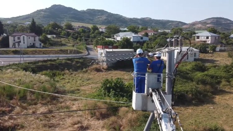 “Azərişıq” ASC Xocalı və Xocavəndin bir sıra ərazilərində elektrik təsərrüfatını yeniləyir - VİDEO
