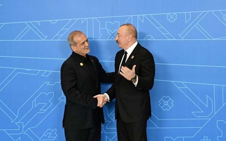 Prezident Pezeşkiana təşəkkür etdi