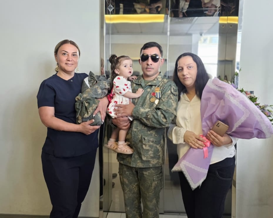 Hər iki gözünü itirən qazinin ikinci qızı doğulub