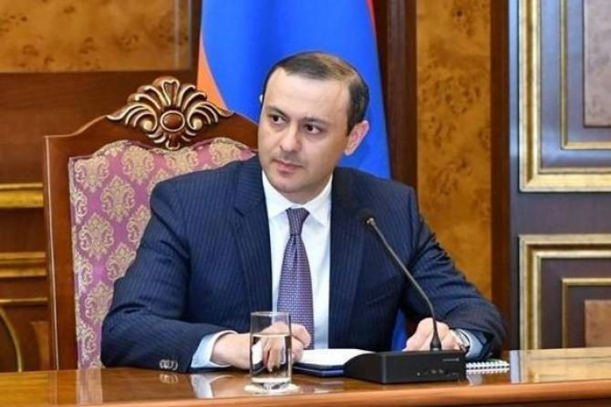 Qriqoryan Paşinyanın iş təklifindən imtina edib