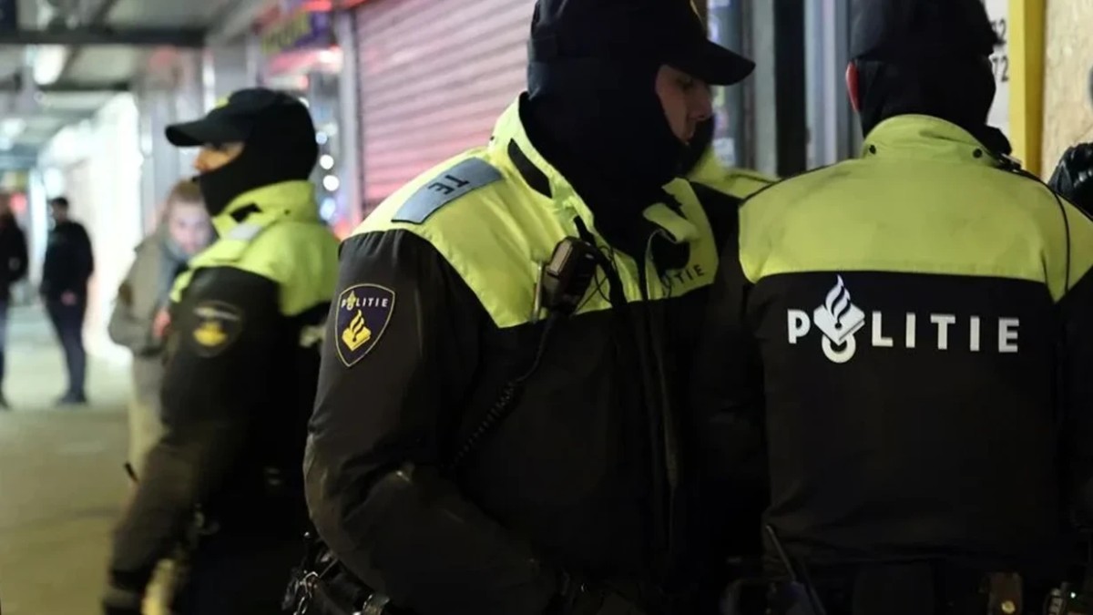 Rotterdam limanında güclü partlayış: Ölənlər və yaralananlar var