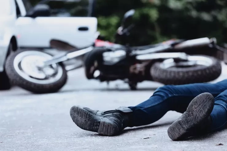 Mingəçevirdə motosiklet piyadanı vurdu