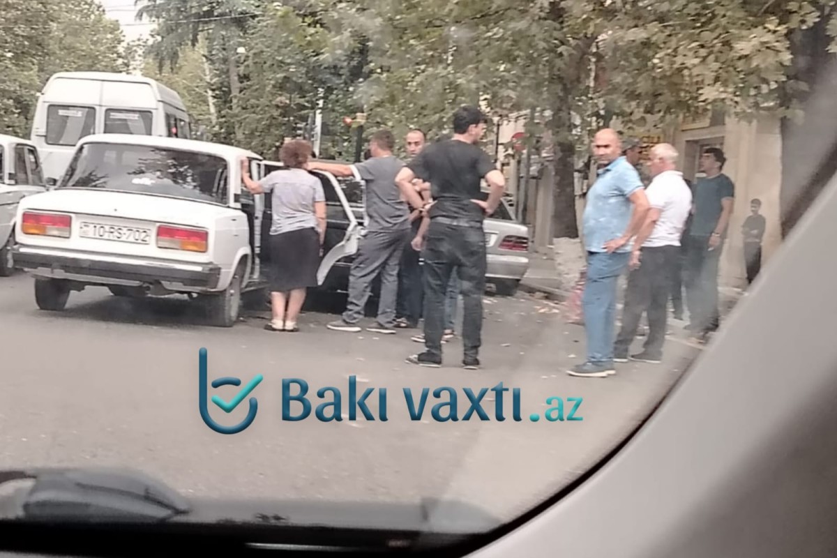 Qazaxda QƏZA: İki avtomobil toqquşdu - FOTOLAR