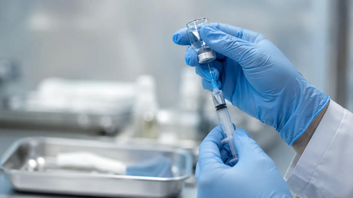 Qazaxıstanda xərçəng əleyhinə yerli dərmanın klinik sınaqları keçirilir