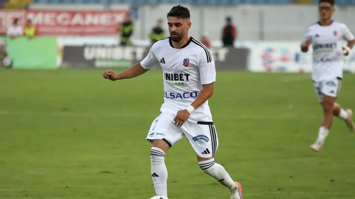 Rumıniyalı futbolçu Neftçiyə keçdi