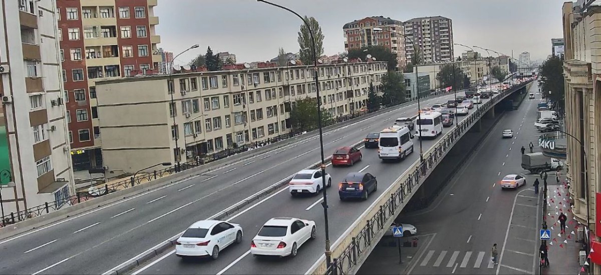 Bakıda cəmi 3 istiqamətdə tıxac var - SİYAHI