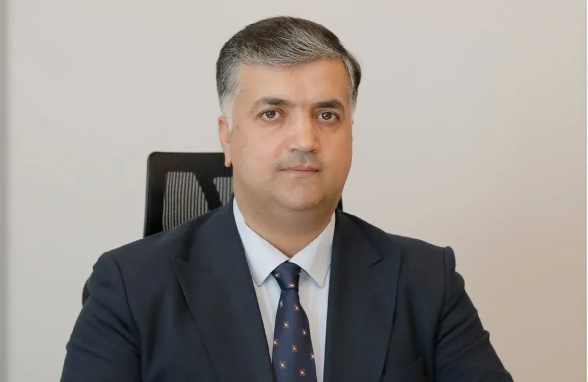 Hasil Abbasov onu işdən çıxardı