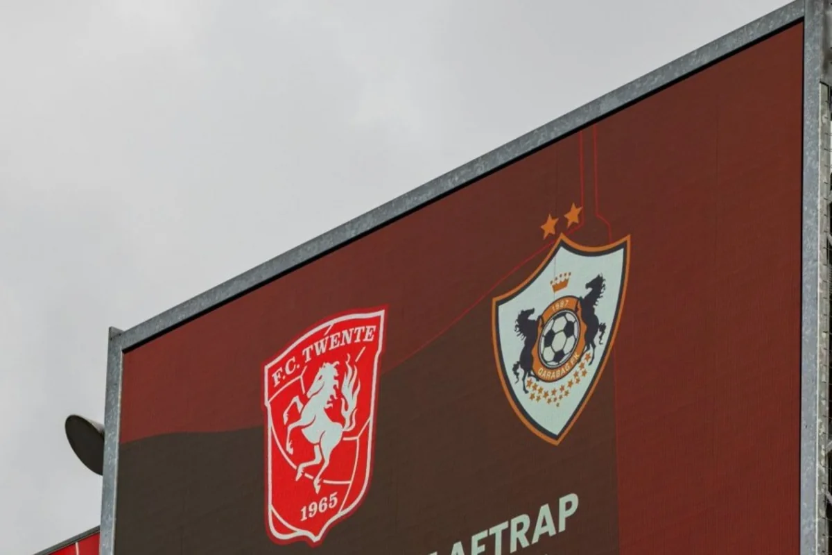 UEFA Konfrans Liqası: Tvente - Qarabağ oyununda ilk hissə başa çatıb - CANLI YAYIM + YENİLƏNİB