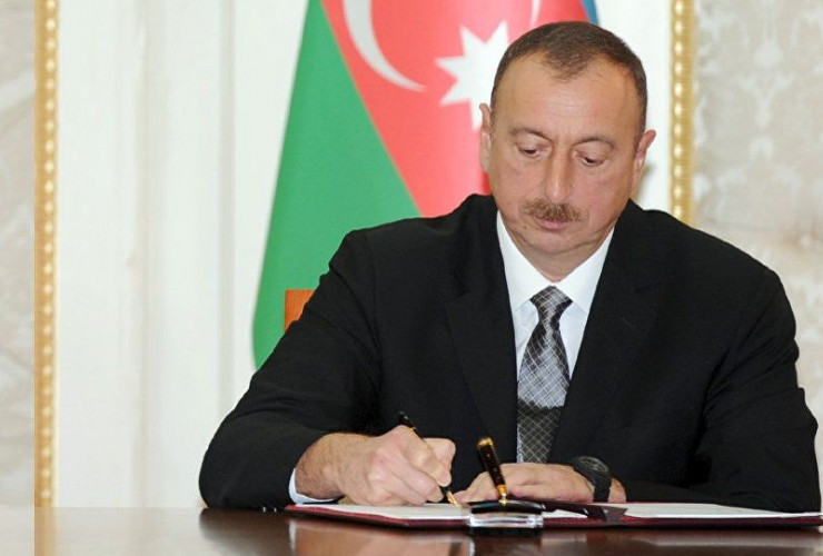 Prezident Türkmənistanla bu sənədləri TƏSDİQLƏDİ
