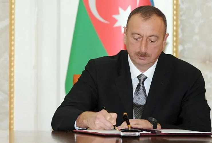 Prezident Türkmənistanla bu sənədləri TƏSDİQLƏDİ