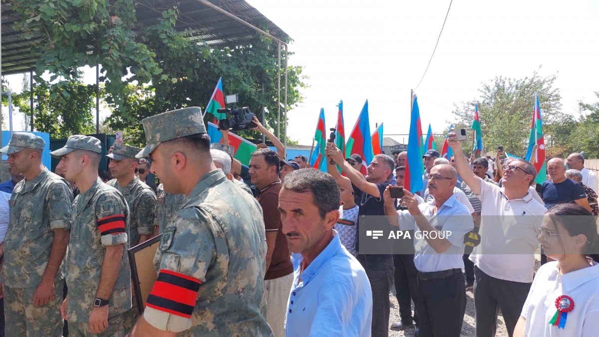 İtkin-şəhidi Sərdar İsmayılov dəfn olundu - FOTO
