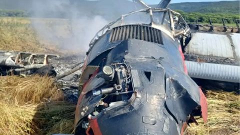 Rusiyada DƏHŞƏTLİ təyyarə qəzası: "An-3" ALOVLANDI