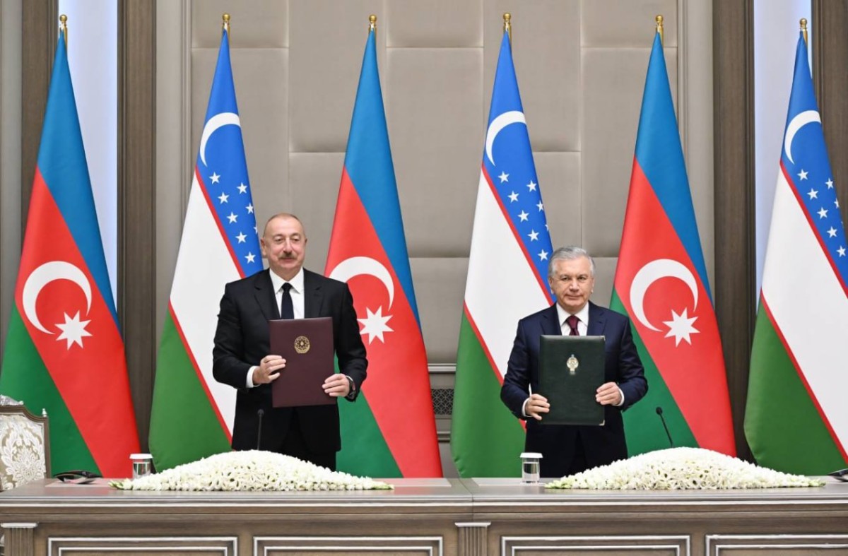 Azərbaycanla Özbəkistan arasında əbədi dostluq haqqında Müqavilə imzalandı – FOTOLAR