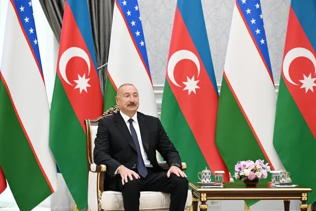 Daşkənddə İlham Əliyevlə Şavkat Mirziyoyevin təkbətək görüşü olub