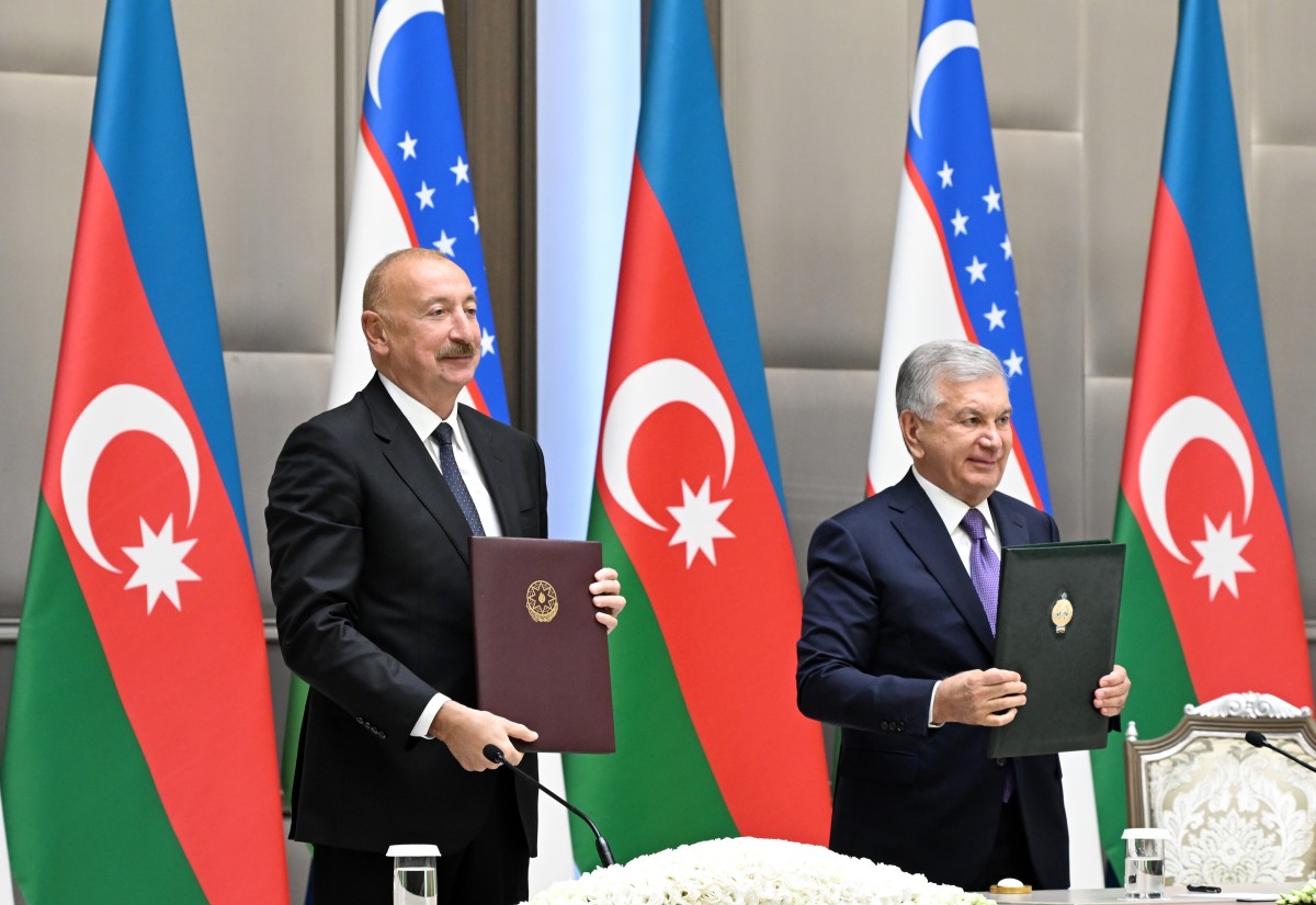 “Əbədi dostluq”: Azərbaycan-Özbəkistan münasibətlərində YENİ STRATEJİ MƏRHƏLƏ