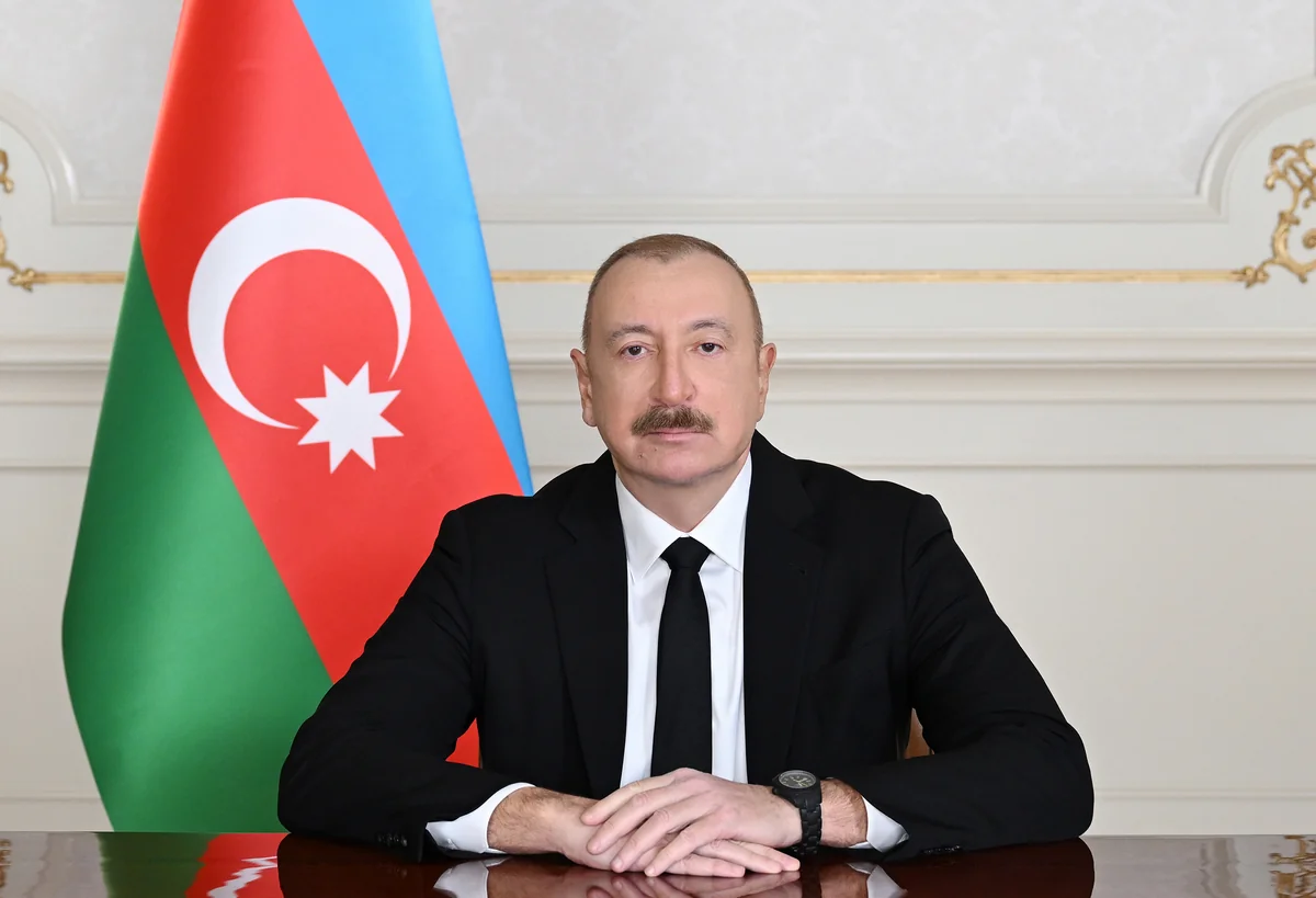Prezident Zelenskini təbrik etdi