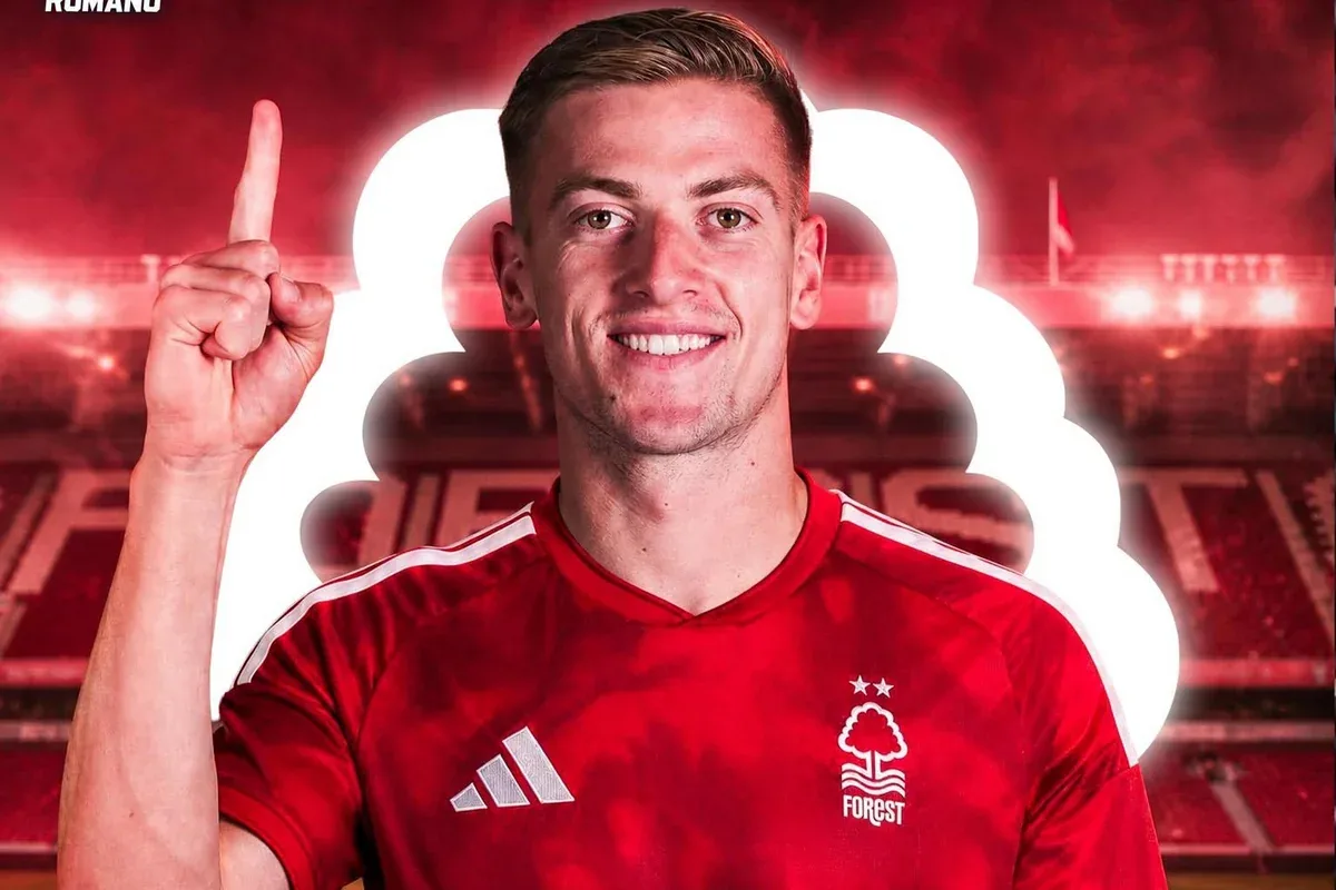 Liam Delap "Çelsi"ni "Nottinqem Forest"ə dəyişir