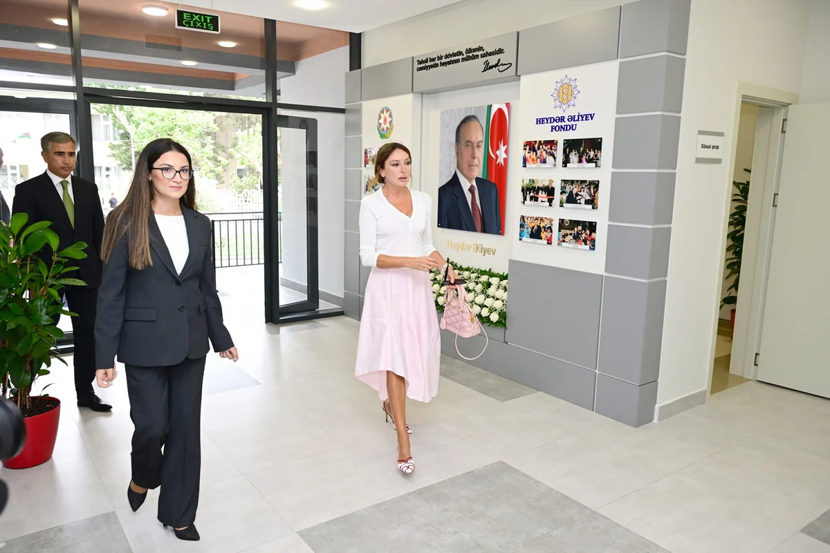 Mehriban Əliyeva yeni körpələr evi-uşaq bağçasının AÇILIŞINDA