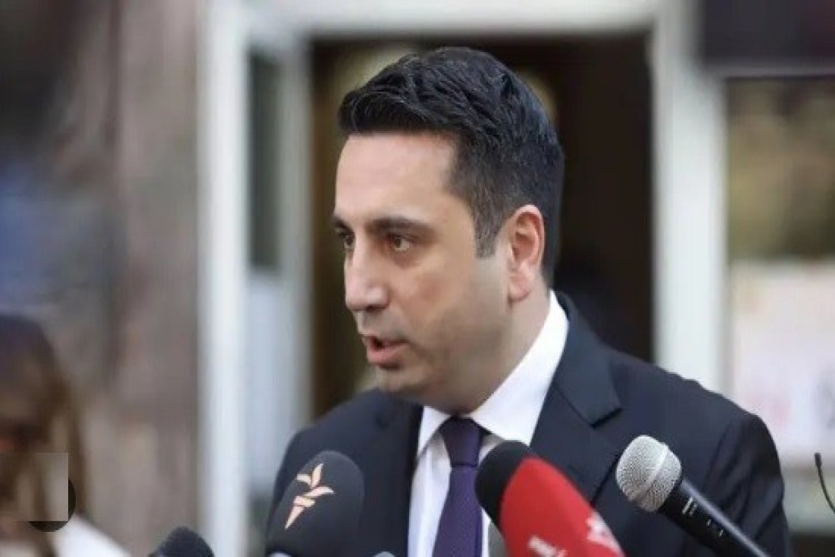 Köçəryan görə Rusiyadan ZƏNG GƏLİB?