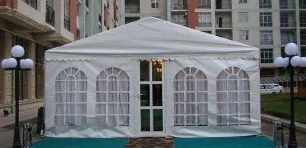48 yaşlı məmur qardaşının evində öldü