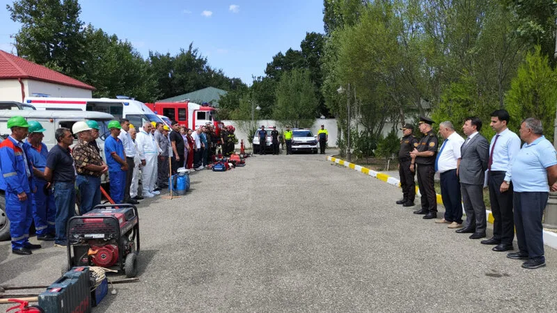 FHN-in Sumqayıt Regional Mərkəzi nümunəvi mülki müdafiə məşqi keçirdi - FOTO