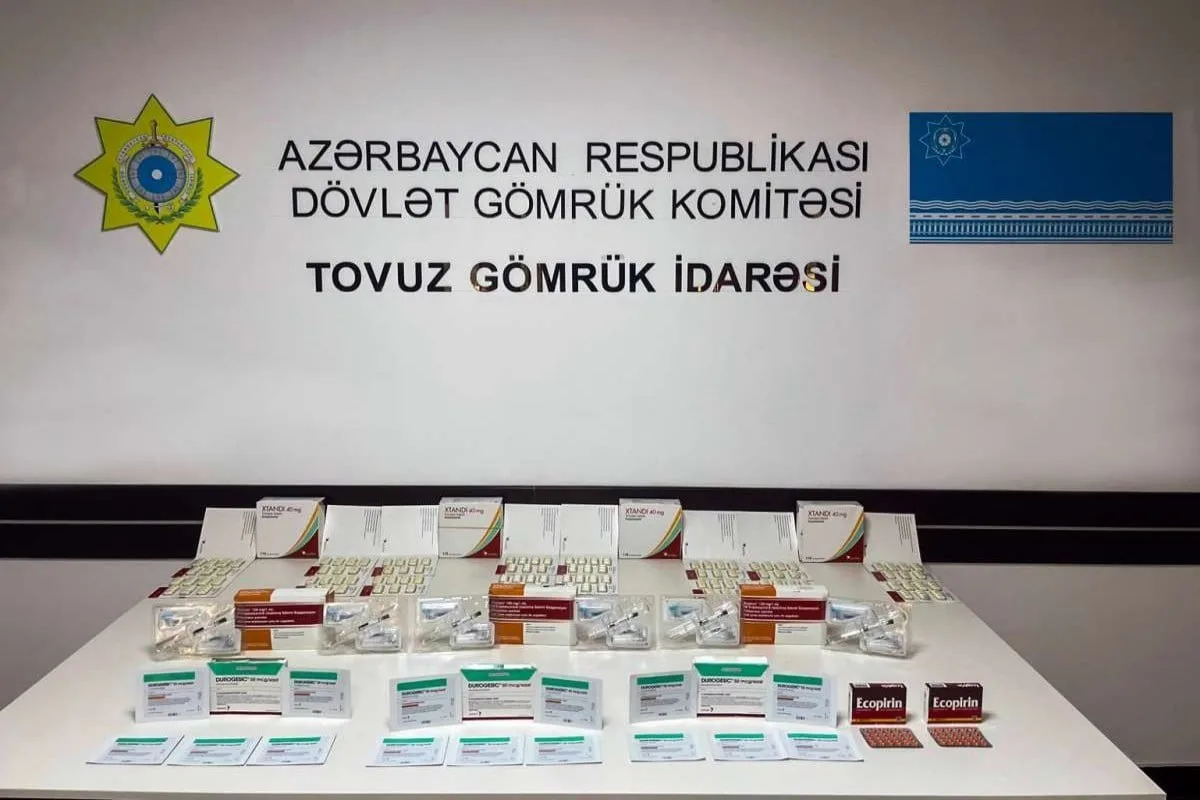 Gömrükdə külli miqdarda bəyan edilməyən dərman AŞKARLANDI