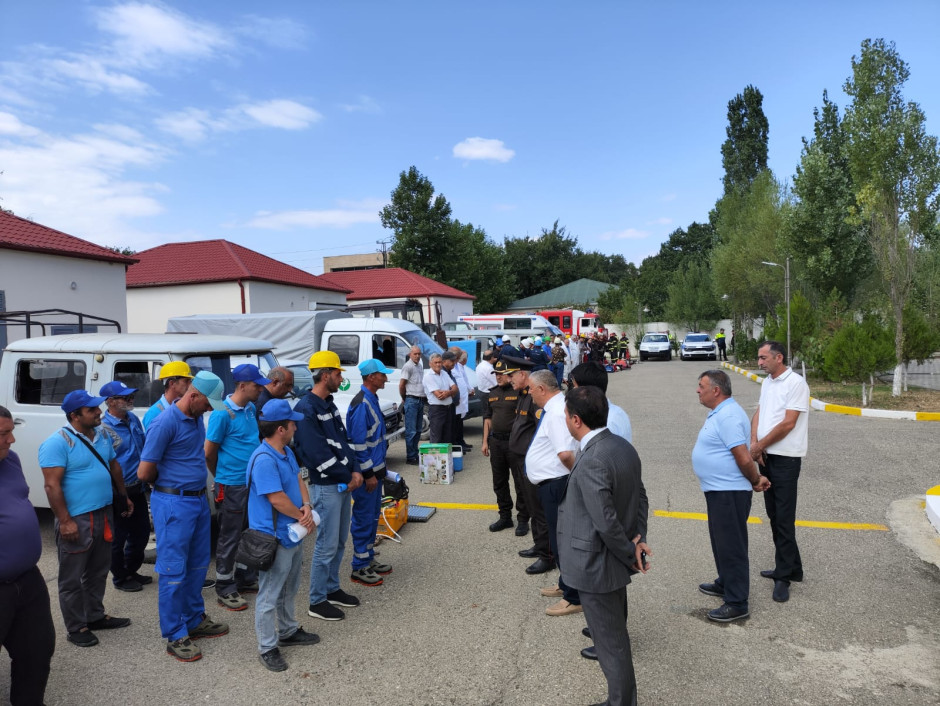 FHN-in Sumqayıt Regional Mərkəzi nümunəvi mülki müdafiə məşqi keçirdi - FOTO