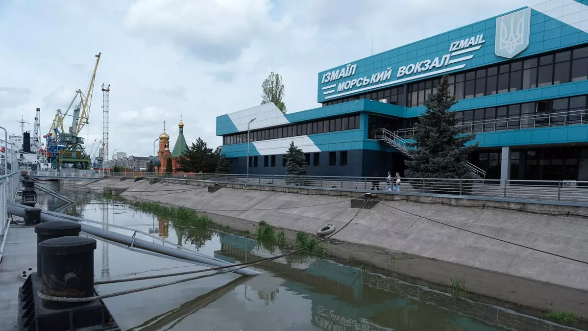 Rusiya Ukraynanın logistika və liman infrastrukturuna ZƏRBƏLƏR ENDİRDİ