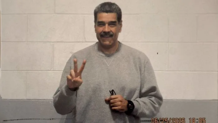 Maduro həbsxanadan tərəfdarlarına müraciət etdi - FOTO