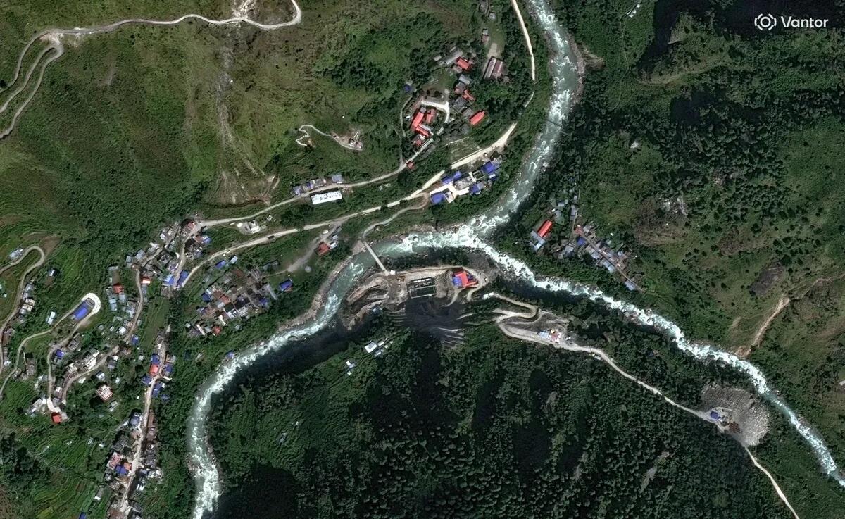 Nepaldakı fəlakətin əsl səbəbi üzə çıxdı: Peyk görüntüləri - FOTOLAR