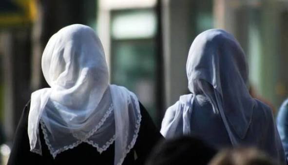Hicab taxanlar cərimə oluna bilər - BU ÖLKƏDƏ