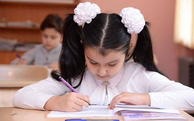 Şagirdlərin yerdəyişməsi dayandırılır