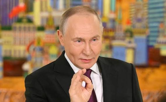 Putin: Ukrayna münaqişəsinin həlli üçün şans var