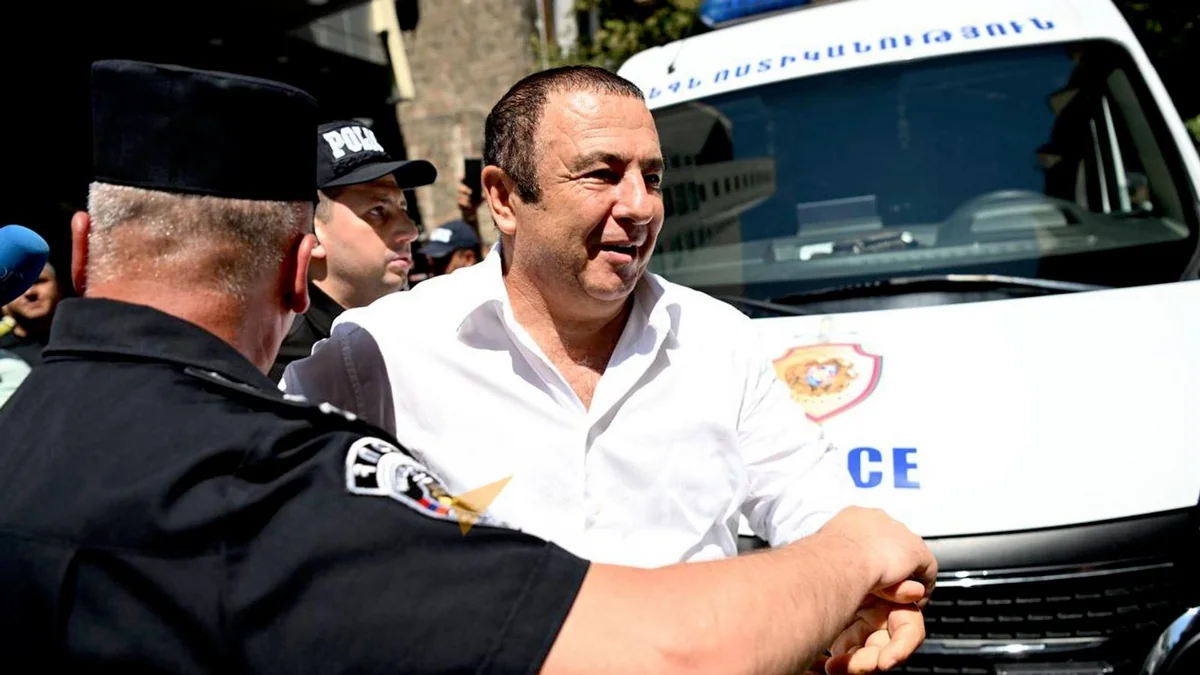 Tsarukyanın həbs müddəti 2 ay uzadılıb