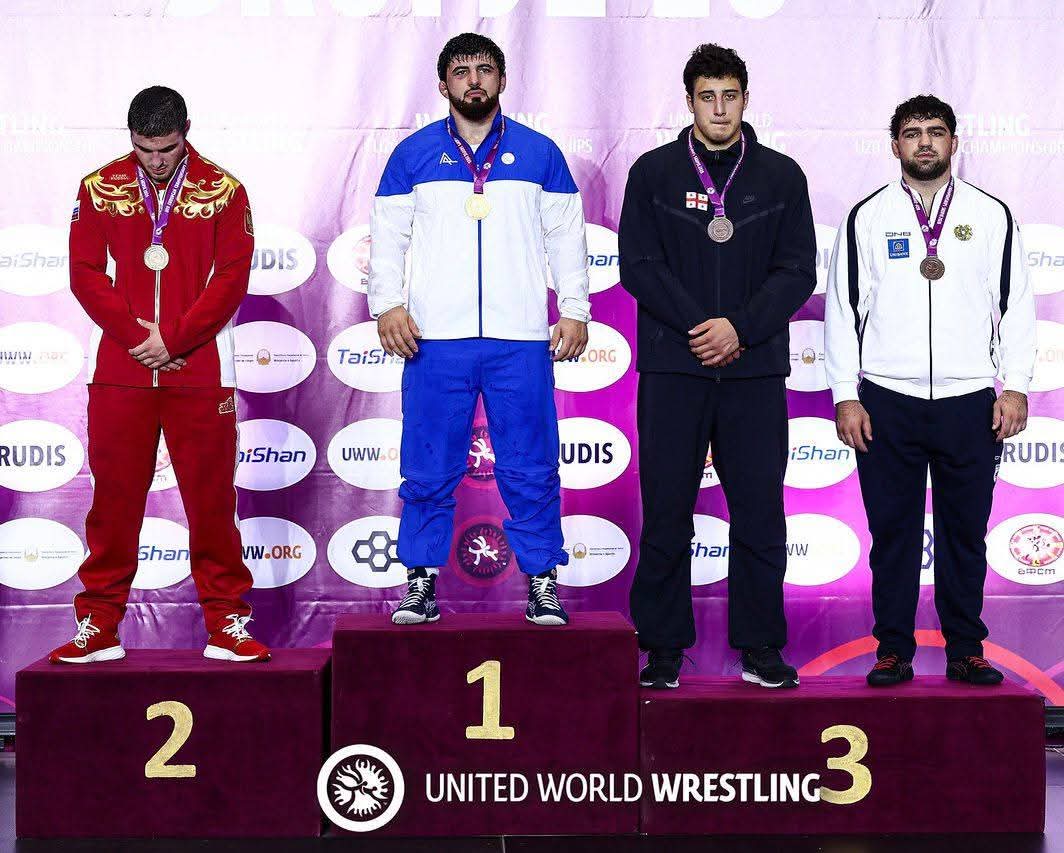 Yusif Dursunovdan tarixi uğur – ağır çəkidə ilk Avropa çempionu oldu
