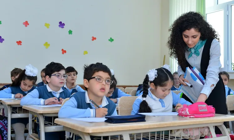 Müəllimlərin maaşı şagirdlərin nəticəsinə görə hesablanacaq?