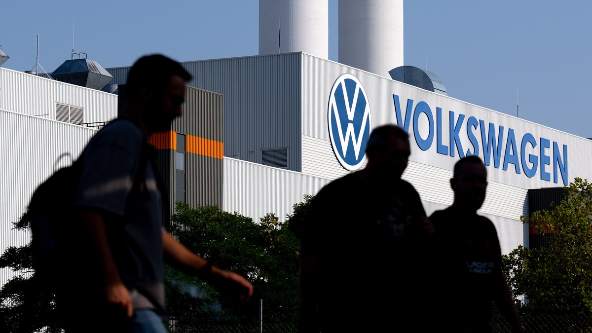"Volkswagen"də 50 000 iş yeri ixtisar olacaq