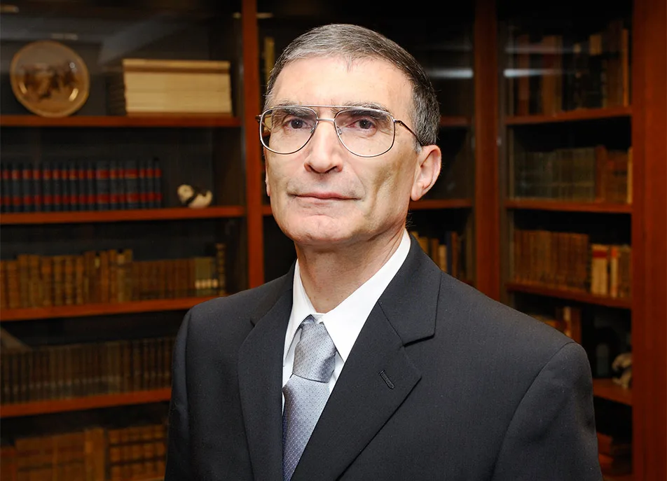 Prezident Əziz Səncəri TƏLTİF ETDİ